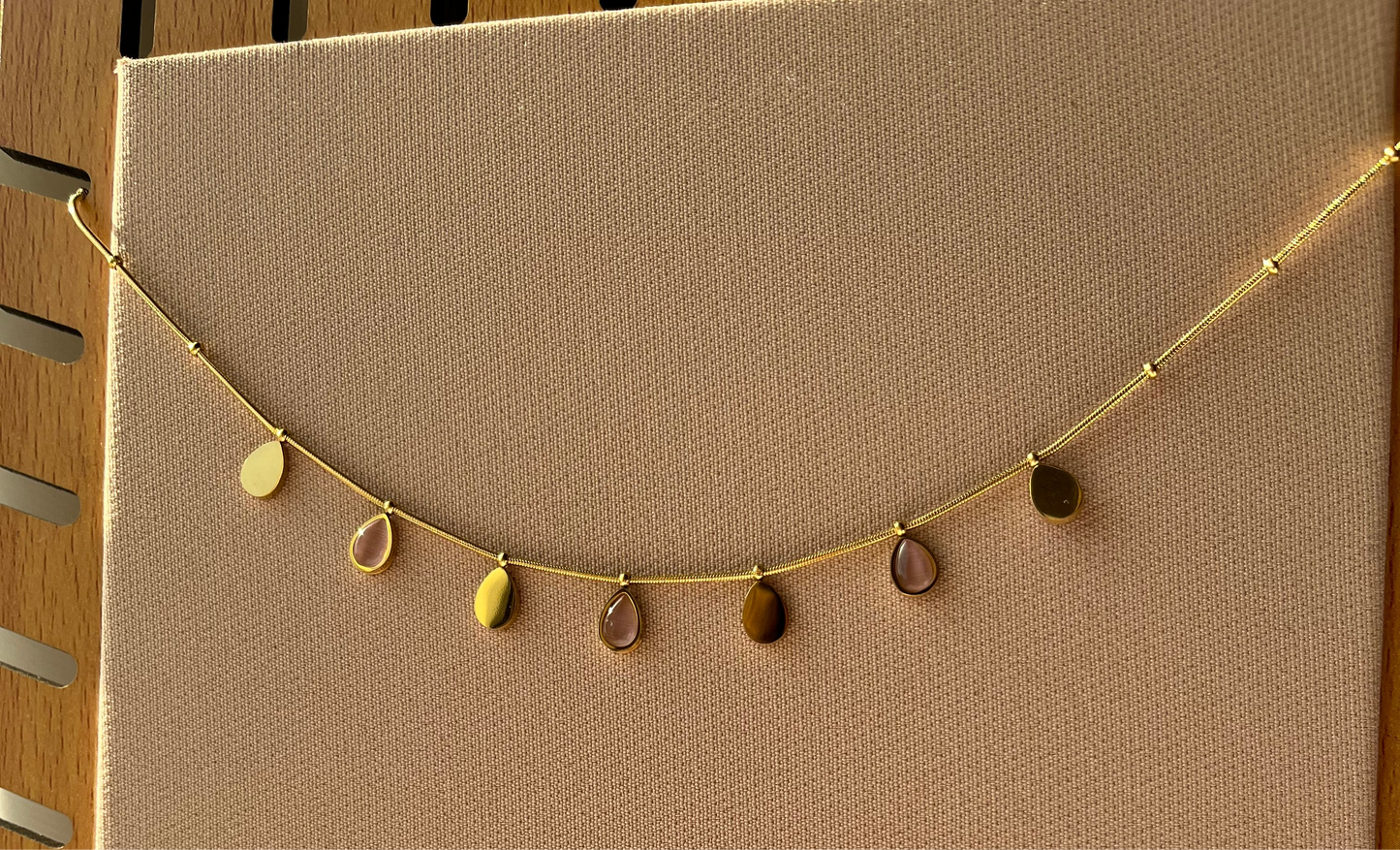 Sunlit drops in Pink