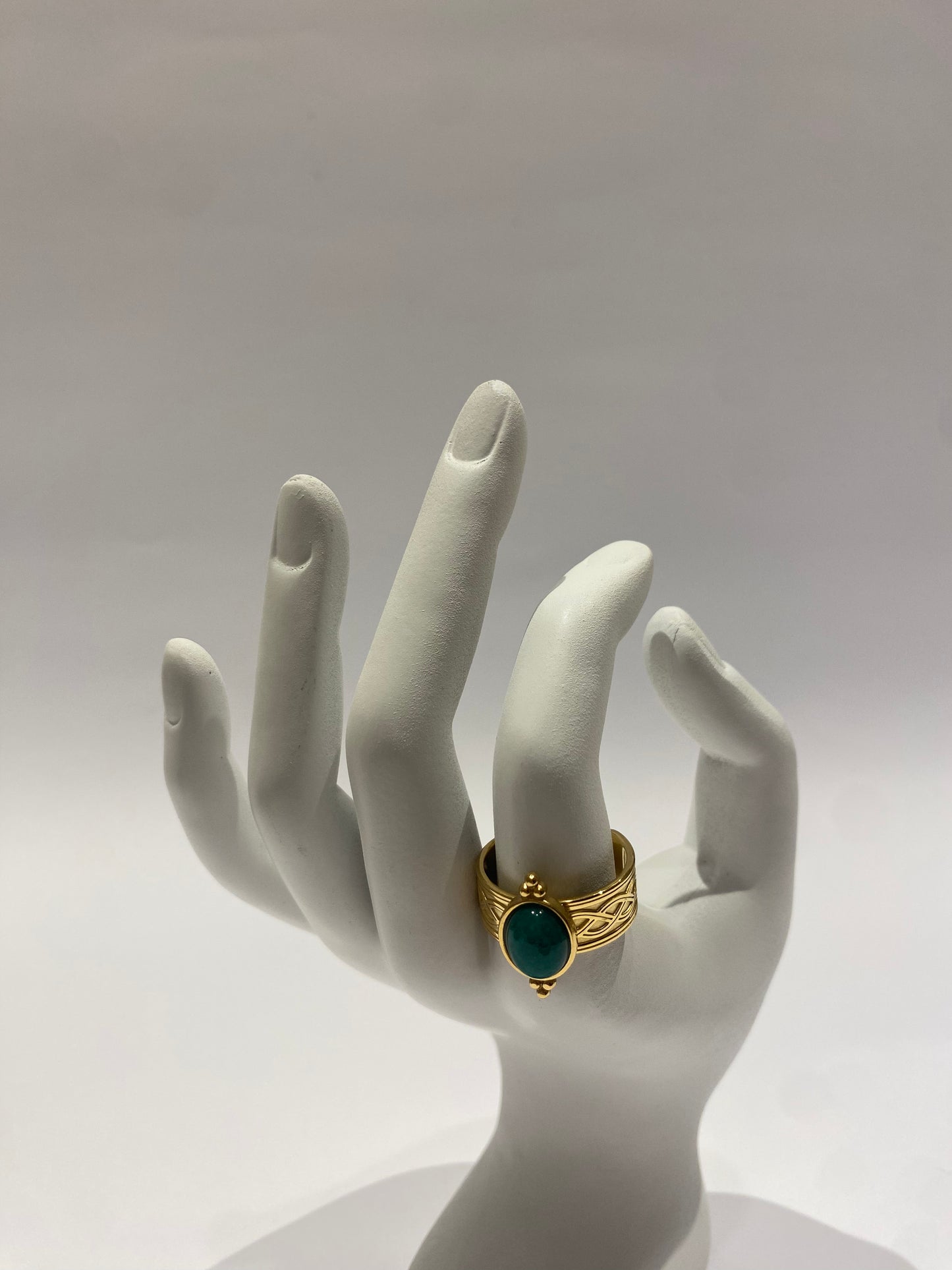 Emerald Echo Ring
