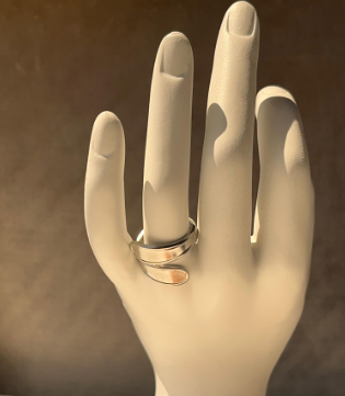 Roselle Ring in Silver